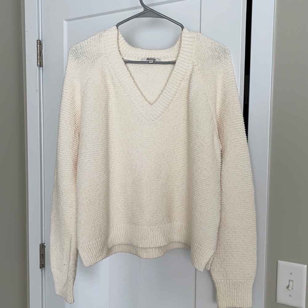 Madewell v sweater long sleeve cream